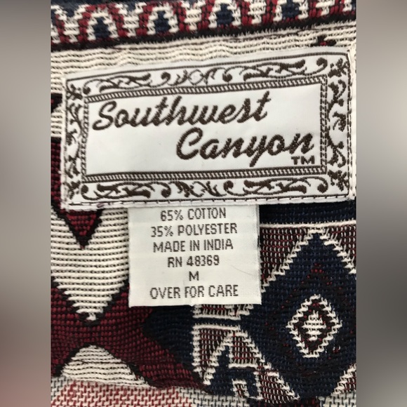 NEW Southwestern Women's Cropped Jacket - Picture 4 of 5